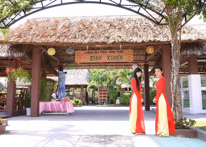 Khu ẩm thực Bình Xuyên