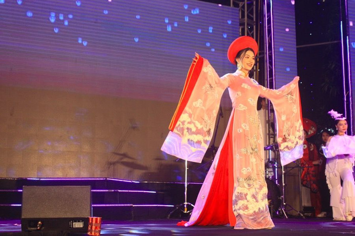 Đã tìm ra Hoa khôi của Duyên dáng Ngoại thương 2022 ảnh 4 Đã tìm ra Hoa khôi của Duyên dáng Ngoại thương 2022 ảnh 4