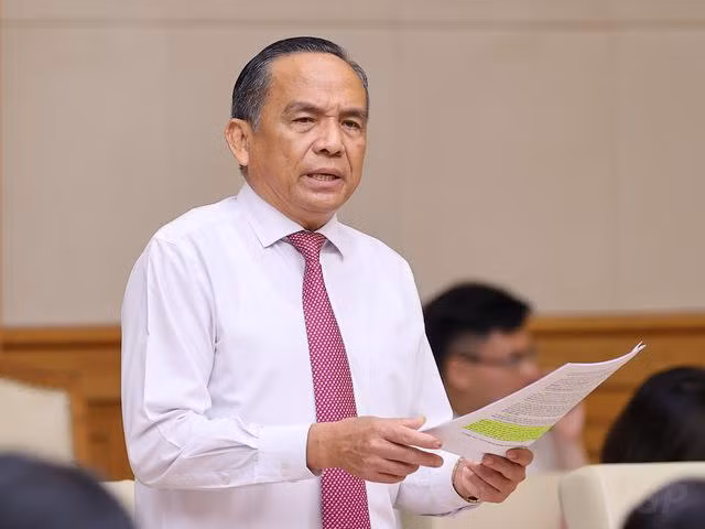 Lê Hoàng Châu