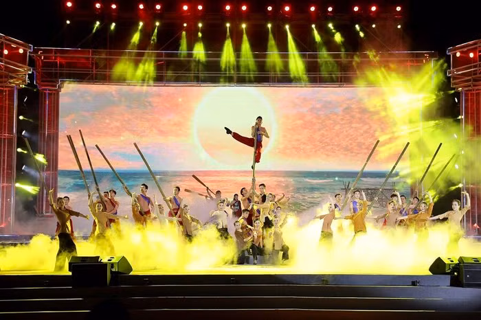 Chương trình nghệ thuật hoành tráng với những màn trình diễn ấn tượng