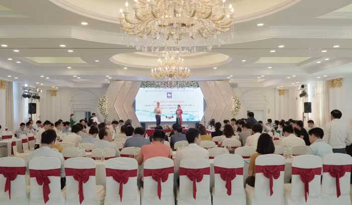 Giải pháp nào cho doanh nghiệp bước vào cách mạng công nghiệp lần thứ 4?