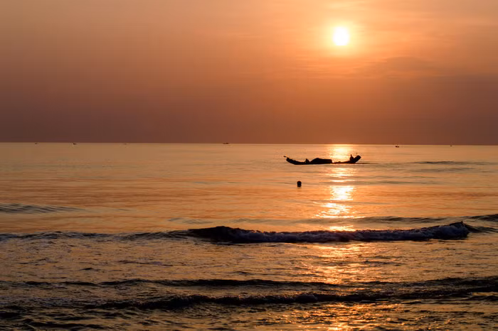 Một ngày lang thang trên cố đô Huế ảnh 1