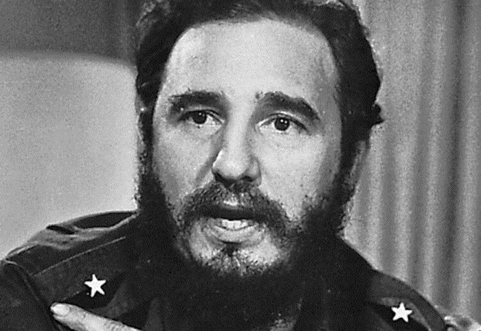 Nhà lãnh đạo huyền thoại Fidel Castro qua đời ở tuổi 90