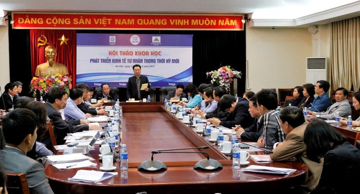 Kiến tạo không gian cho kinh tế tư nhân