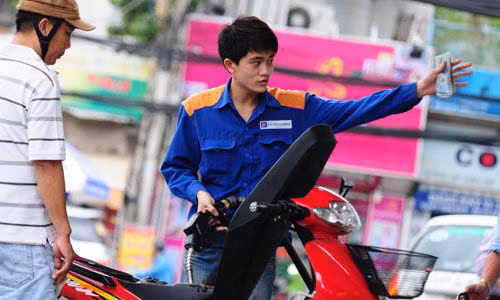 Bộ Tài chính lên tiếng về đề xuất thuế môi trường xăng lên 8.000 đồng/lít