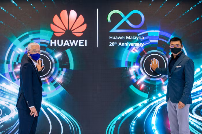 Thủ tướng Malaysia tham dự lễ ra mắt Trung tâm Đổi mới Giải pháp Khách hàng của Huawei