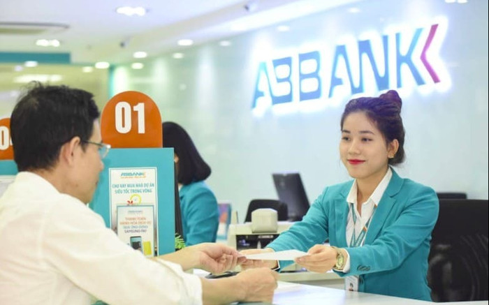 Quý 2/2023, ABBank báo lãi giảm 94% so với cùng kỳ, nợ xấu hơn 3.800 tỷ đồng