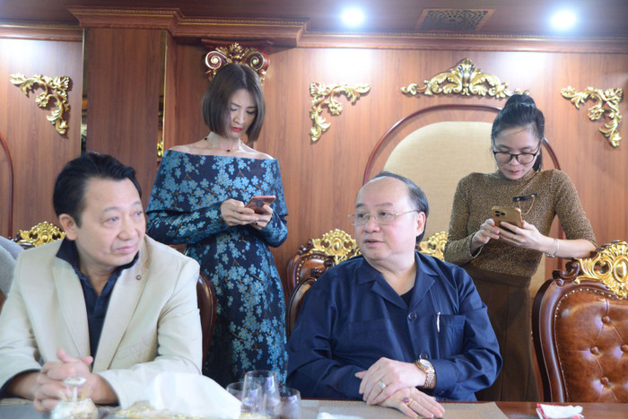 Bữa sáng doanh nhân