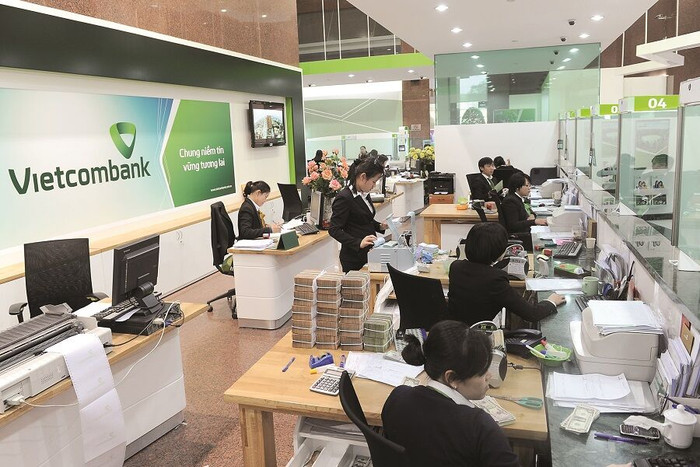 Lãi khủng, vì sao Vietcombank vẫn “xén” cổ tức?