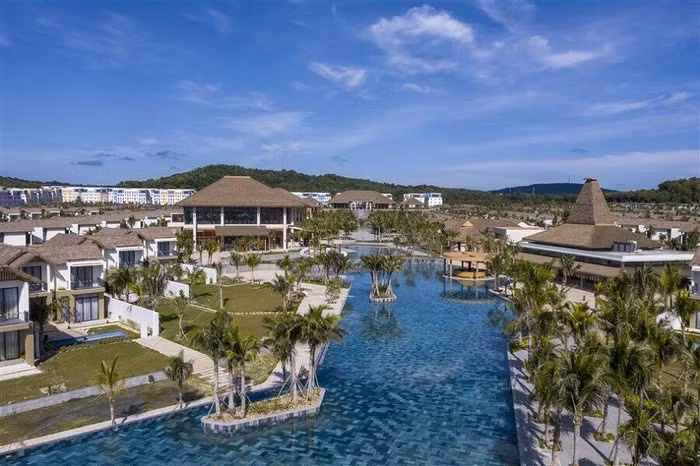 Sun Premier Village Kem Beach Resort-Khu nghỉ dưỡng sắp đi vào hoạt động, cần nhiều vị trí việc làm