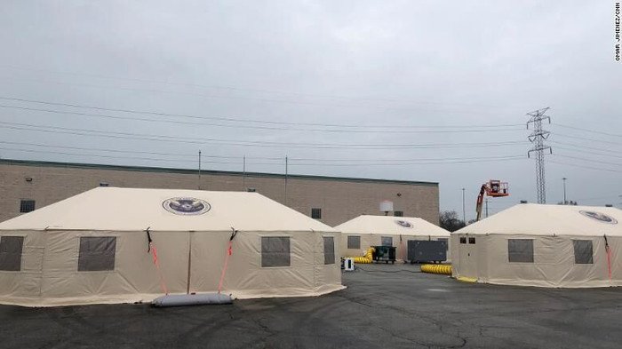 Nhà tù lớn nhất nước Mỹ trở thành ổ dịch Covid-19 có nguy cơ cao ảnh 1