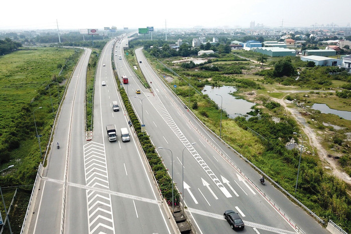 UBTVQH: Không đồng ý chuyển cả 8 dự án thành phần cao tốc Bắc – Nam sang đầu tư công