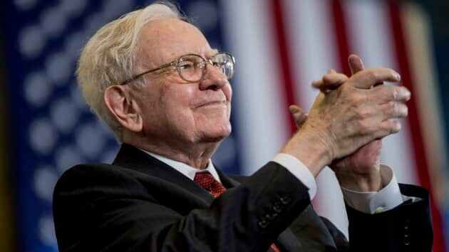 Khoản đầu tư Apple của Warren Buffett tăng thêm 9,8 tỷ USD trong vòng chưa đầy một ngày