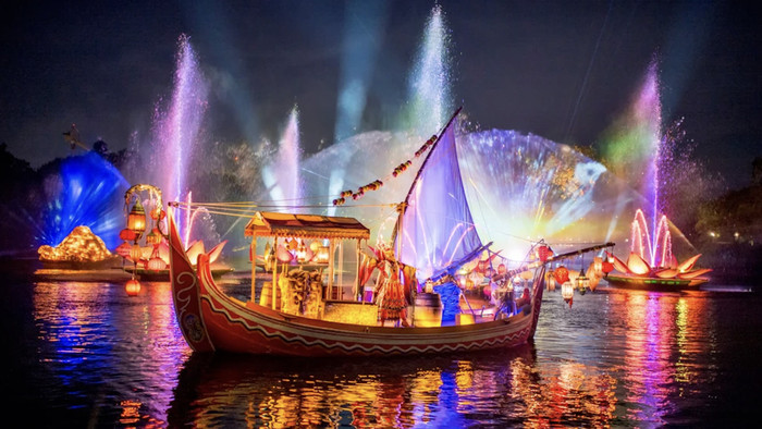 Dòng sông Venice tại Mega Grand World sau khi hoàn thành sẽ tái hiện khung cảnh buôn bán – du lịch tấp nập trên bến dưới thuyền đồng thời là sân khấu trình diễn âm thanh – ánh sáng – công nghệ đỉnh cao của show “The Grand Voyage – Chuyến hải trình khám phá thương cảng phồn hoa - Ảnh minh hoạ Mega Grand World Hà Nội