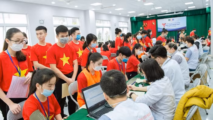 Hơn 2000 CBNV Tập đoàn CEO tham gia hoạt động hiến máu nhân đạo tại 3 địa điểm: Bắc Ninh, Vân Đồn, Phú Quốc