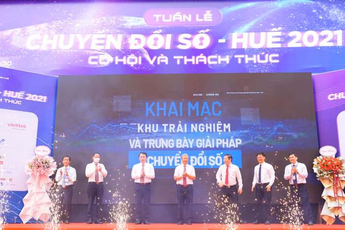 Tuần lễ chuyển đổi số - Huế 2021