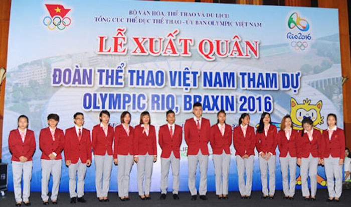 Quan chức thể thao "tranh suất" Olympic của HLV, bác sĩ