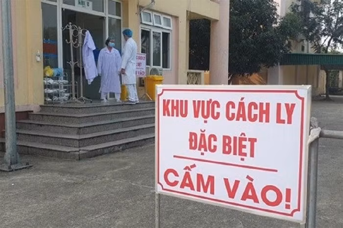 Ngày 12/9: Thêm 11.478 ca mắc COVID-19