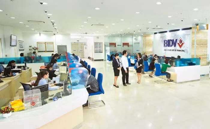 Vì sao các ngân hàng ồ ạt phát hành trái phiếu?