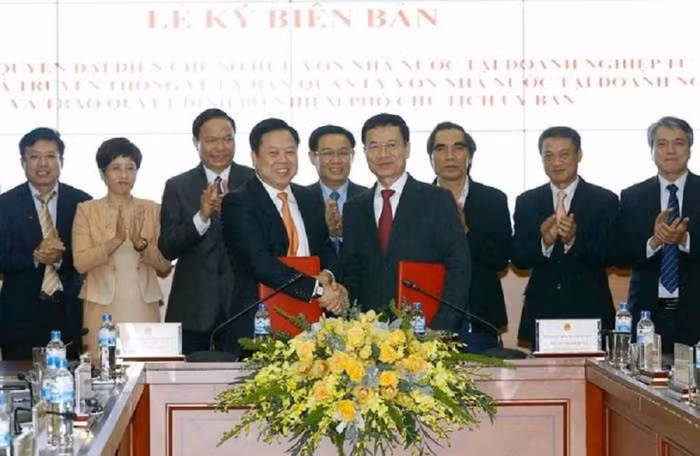 Các "ông lớn" liên tục được bàn giao về Ủy ban Quản lý vốn