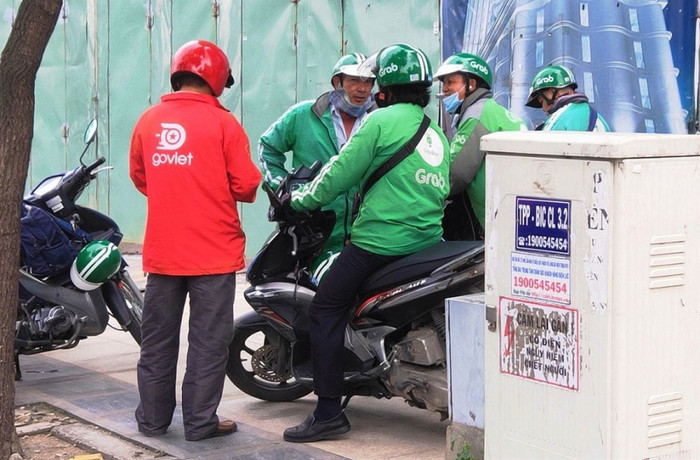 Grab, Go-Viet và FastGo đang giành nhau miếng bánh 500 triệu USD