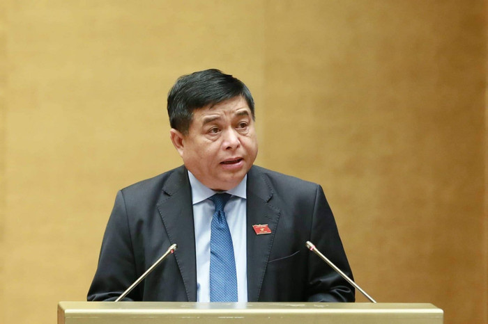 Bộ trưởng Bộ Kế hoạch và Đầu tư Nguyễn Chí Dũng. Bộ trưởng Bộ Kế hoạch và Đầu tư Nguyễn Chí Dũng.