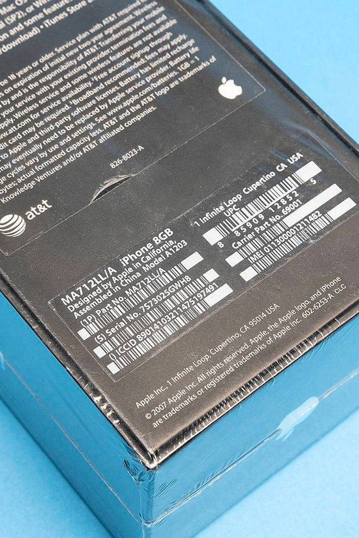 Một chiếc iPhone đời đầu được đấu giá với mức khởi điểm... hơn 800 triệu đồng ảnh 2 iPhone
