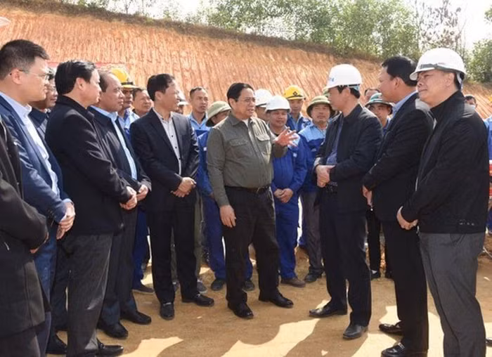Nâng ngay cao tốc Tuyên Quang Phú Thọ lên 4 làn xe