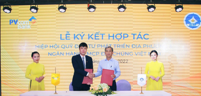 PVcomBank ký biên bản ghi nhớ hợp tác với Hiệp hội Quỹ đầu tư phát triển địa phương