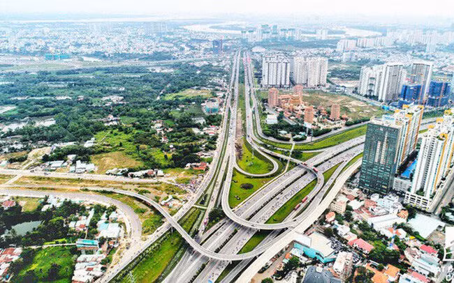 TP. HCM kiến nghị có thêm vốn vay cho dự án hạ tầng
