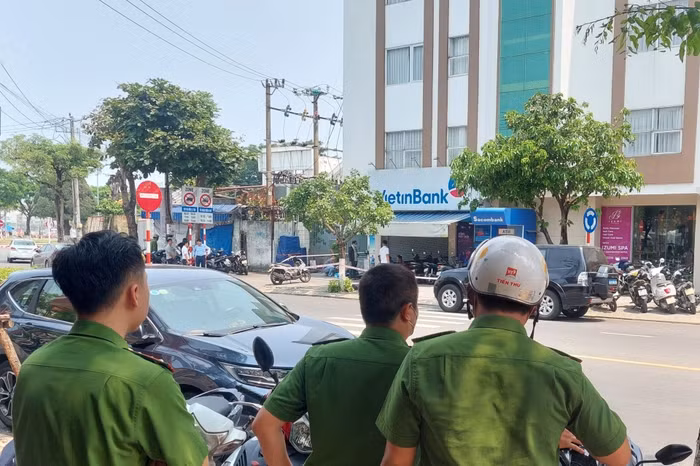 cướp tiền ngân hàng đà nẵng
