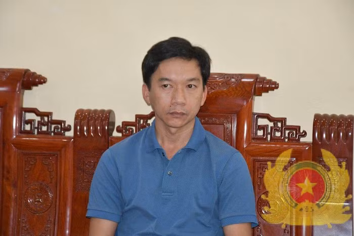 Đối tượng Trần Văn Châu, phó giám đốc công ty Luật Trách nhiệm Hữu hạn Pháp Việt.