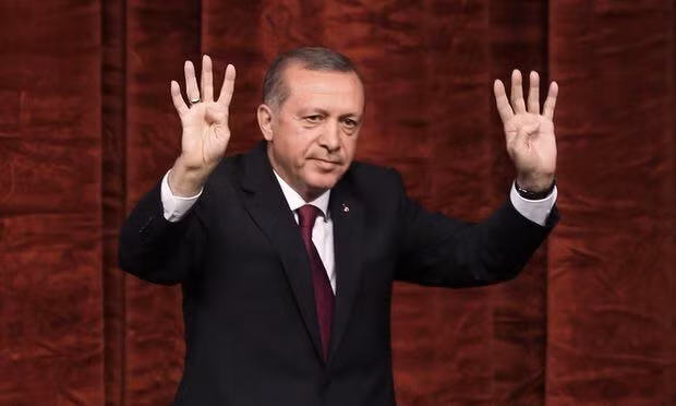 Tổng thống Thổ Nhĩ Kỳ đang tự làm một cuộc đảo chính khác?