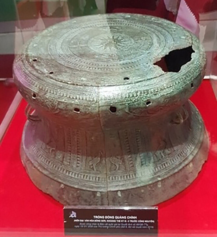 Mâm bồng Mâm bồng