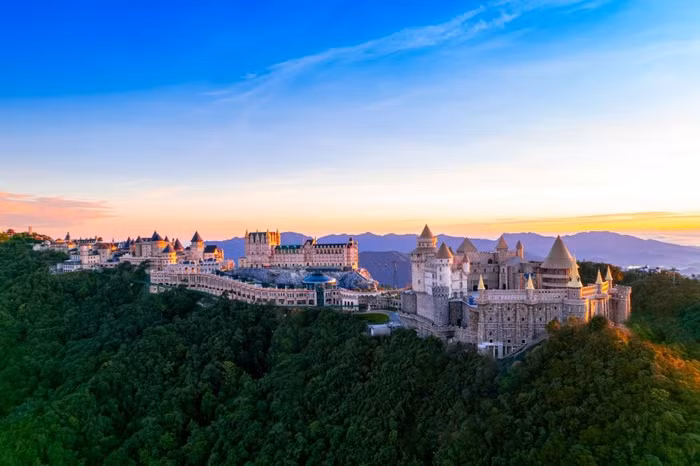 KDL Sun World Ba Na Hills tại núi Chúa Bà Nà