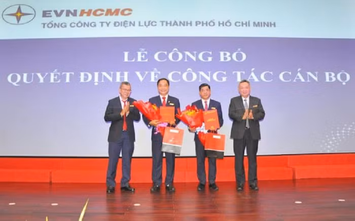 EVNHCMC có thêm 2 Phó Tổng giám đốc