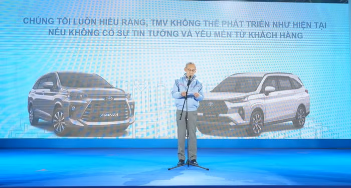 chính thức xuất xưởng