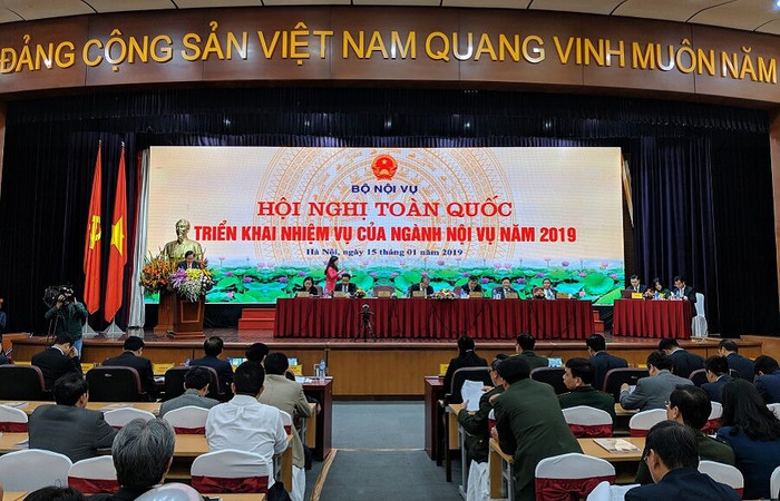 Bộ Nội vụ dự kiến năm 2019 sẽ giảm 44.510 biên chế