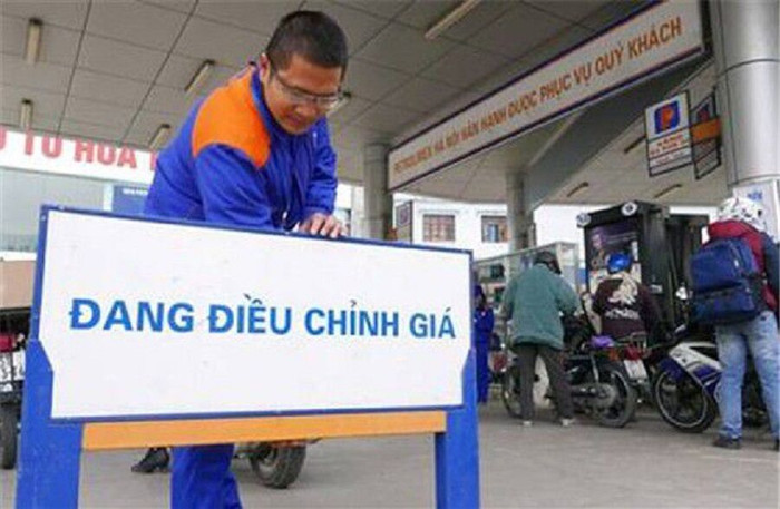 Hà Nội: CPI tăng 0,65% so với tháng trước do giá xăng dầu