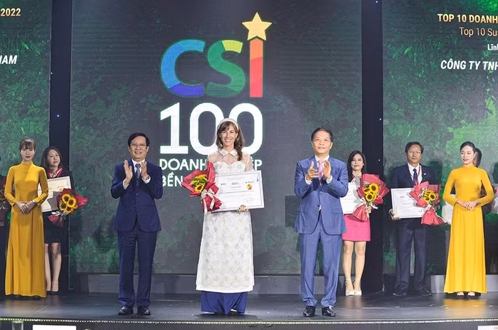 HEINEKEN Việt Nam được vinh danh TOP 2 tại Lễ trao giải CSI 2022
