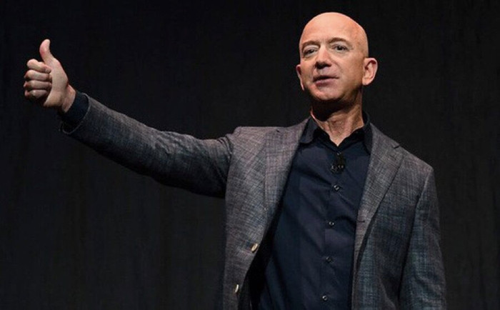 Tỷ phú Jeff Bezos tài trợ 10 tỷ USD chung tay chống biến đổi khí hậu