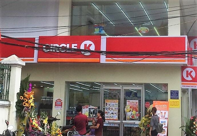 Siêu thị Circle K: Kinh doanh bất chấp nguy hiểm