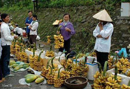 Hàng xách tay... nội địa