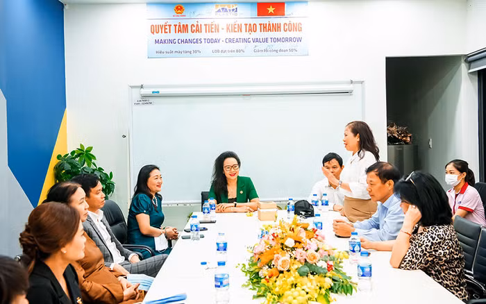 Bà Ninh Thị Ty - Phó Chủ tịch HBA, uỷ viên Ban thường vụ VACOD: Chúng ra cần phải “kết nối và hợp tác” hơn nữa để cùng nhau phát triển