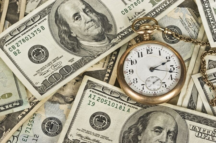 Giá ngoại tệ ngày 28/4: Đồng USD chính thức cán mốc 103 điểm