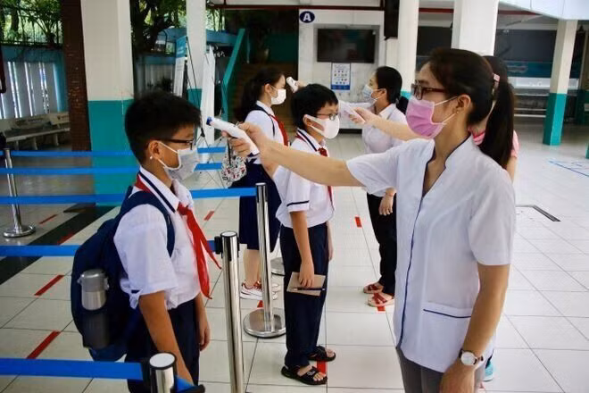Bộ trưởng Bộ Giáo dục và Đào tạo Nguyễn Kim Sơn cho rằng cần khẩn trương đưa trẻ đến trường. (Ảnh: Int)