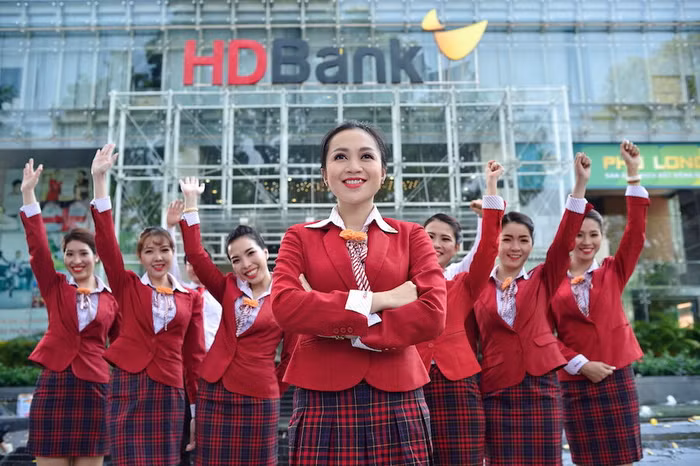 4 năm liên tiếp HDBank được vinh danh Nơi làm việc tốt nhất châu Á