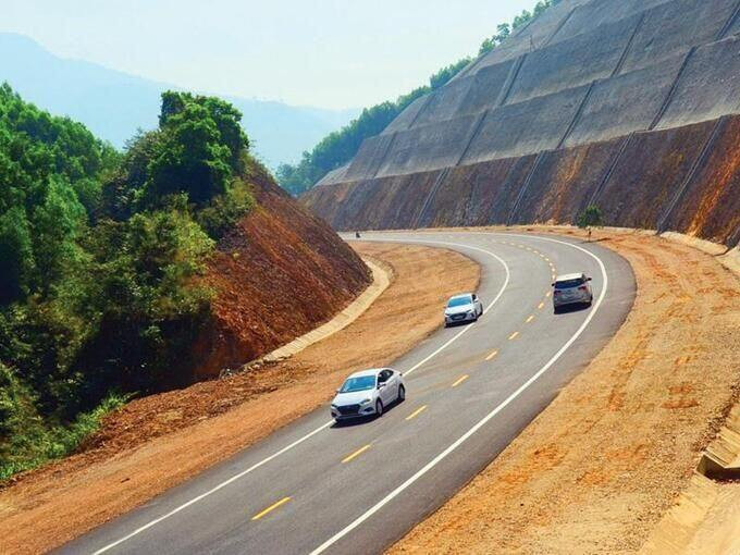 Phấn đấu đến năm 2025 hoàn thành đường cao tốc Gia Nghĩa - Chơn Thành