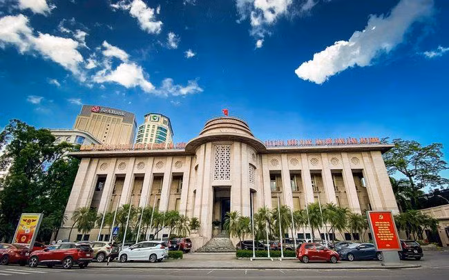 Ưu tiên điều chỉnh room tín dụng cho ngân hàng có lãi suất thấp