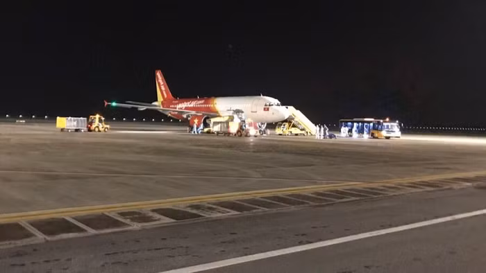 Đón thêm người Việt hồi hương, sân bay Vân Đồn thực hiện nghiêm ngặt quy định phòng dịch